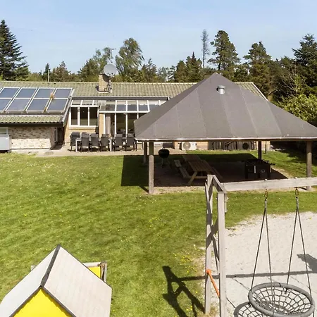 Stunning In Vaeggerlose With Sauna Semesterbostad